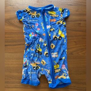 Little Sleepies Birthday Builders shorty